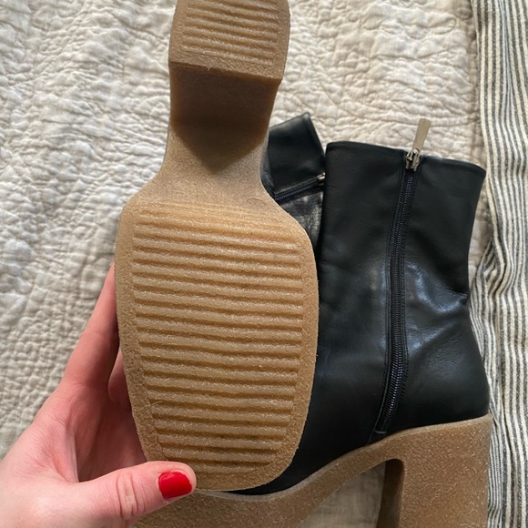 Intentionally Blank Neuro Black Boots size 40 - Picture 3 of 5